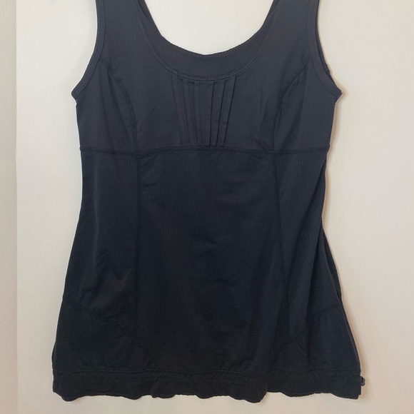 Lululemon Tame Me Tank Size 6 Black - Picture 3 of 7